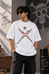 White One Piece anime oversized tshirt with Straw Hat Jolly Roger HD print and Pirates Chase Freedom text on back